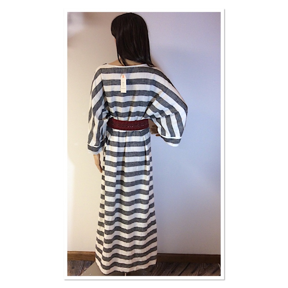 BLACK AND WHITE STRIPED MAXI DRESS(see description - Picture 2 of 7